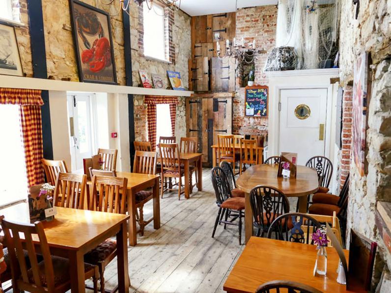 The Crab And Lobster Inn Bembridge Exterior foto